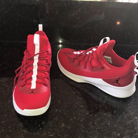 jordan zoom red